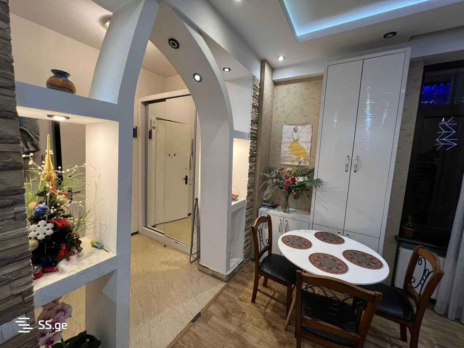 Cozy Apartment In The City Center Mtatsminda 第比利斯 外观 照片