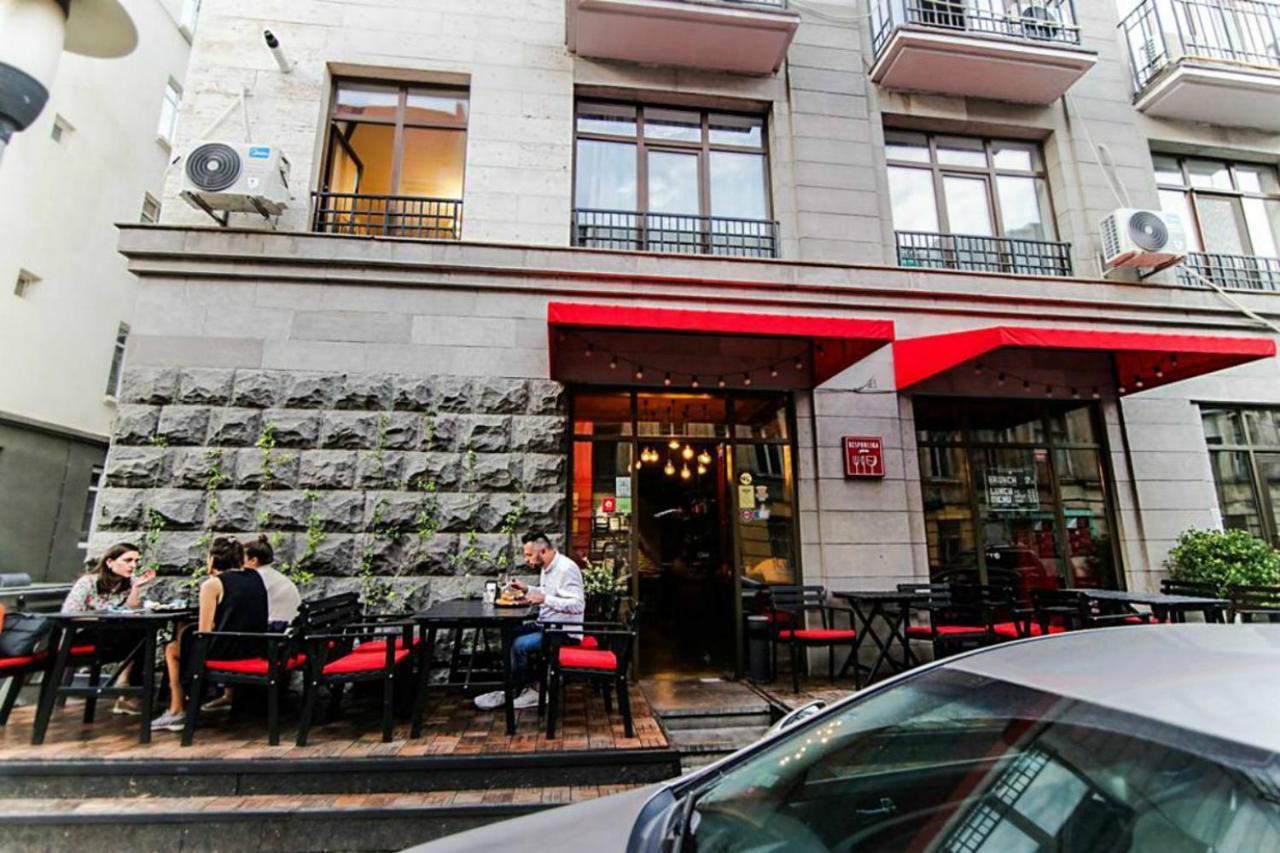 Cozy Apartment In The City Center Mtatsminda 第比利斯 外观 照片